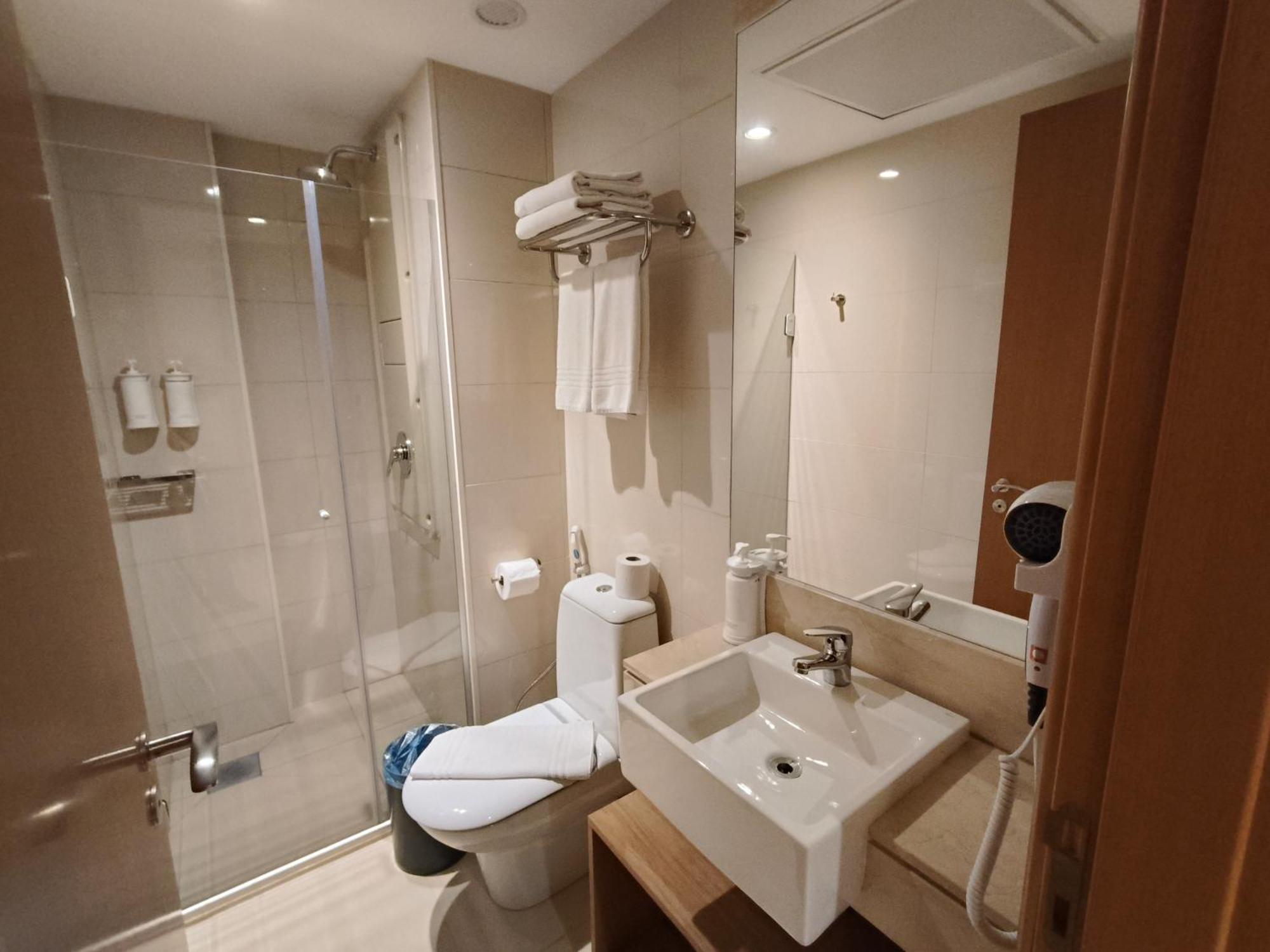 Raridade!! Flat Particular De Alto Padrao Em Novissimo - Cama King Size E Cama De Solteiro - Limpeza Diaria Gratuita - Otimo Preco - Excelente Atendimento - Localizacao De - Dentro Do Ramada Alvorada Hotel Brasília